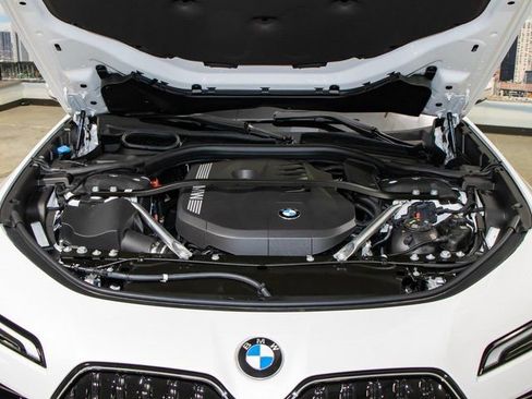 Used 2026 BMW 740i xDrive 740i xDrive image 5