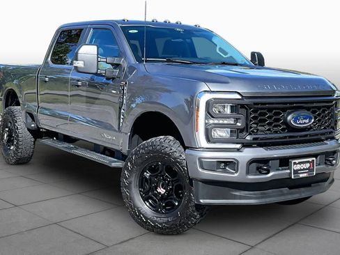 Used 2025 Ford F350 XL w/ STX Appearance Package AWD/4WD image 3