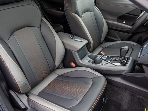 New 2025 Subaru Crosstrek 2.5i Limited w/ Crosstrek Mirror Package image 36