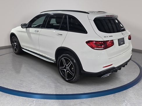 Used 2022 Mercedes-Benz GLC 300 4MATIC image 8