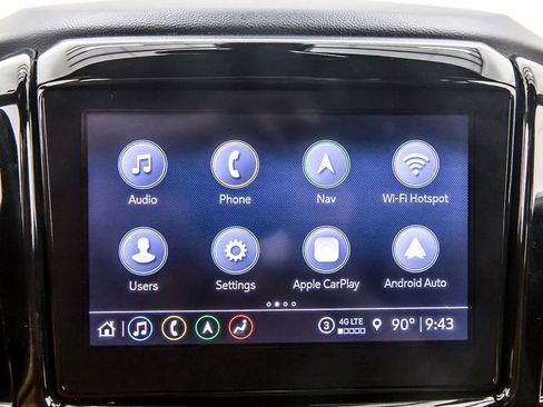 Used 2022 Chevrolet Traverse RS FWD image 22