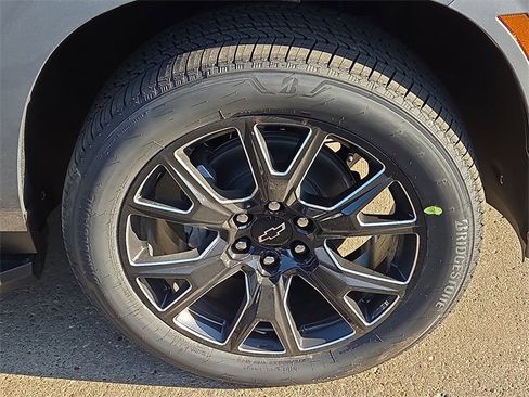 New 2026 Chevrolet Suburban Premier w/ Sun And Tow Package image 6