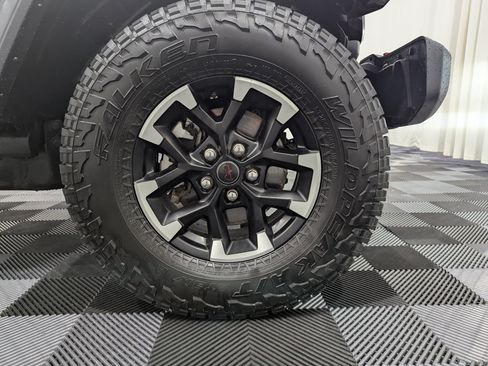 Used 2026 Jeep Gladiator Rubicon AWD/4WD image 6