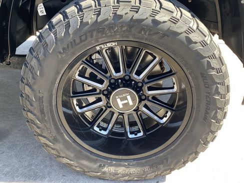 Used 2019 RAM 2500 Laramie image 9