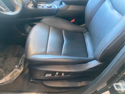 Used 2024 Cadillac XT5 Premium Luxury w/ Technology Package image 8