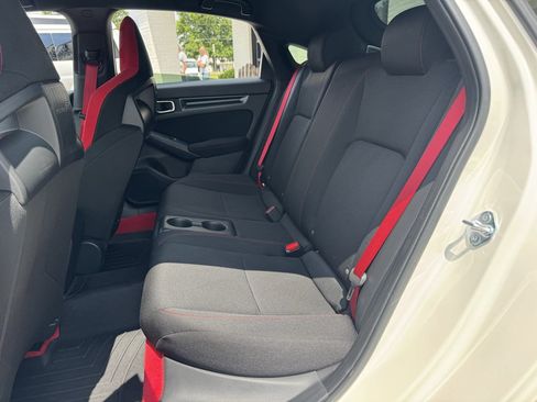 Used 2025 Honda Civic Type R image 11