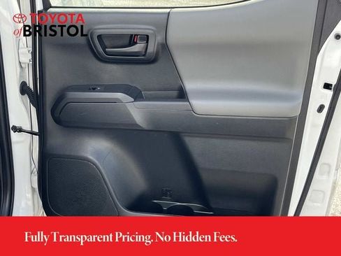 Used 2023 Toyota Tacoma SR AWD/4WD image 19
