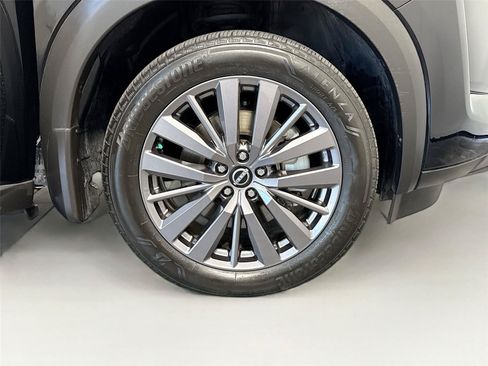 Used 2023 Nissan Pathfinder SL w/ SL Premium Package FWD image 38