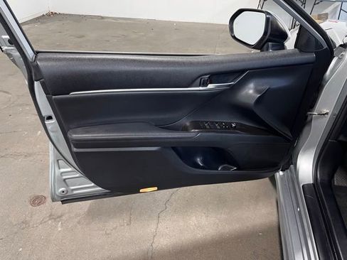 Used 2024 Toyota Camry XSE FWD image 22