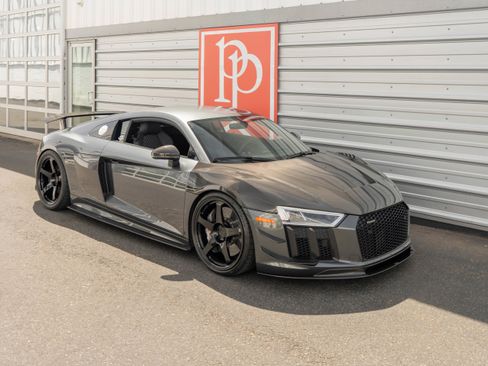 Used 2017 Audi R8 V10 plus AWD/4WD image 39