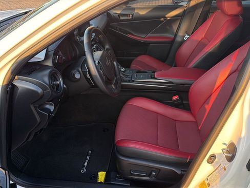 Used 2024 Lexus IS 350 F Sport RWD image 10