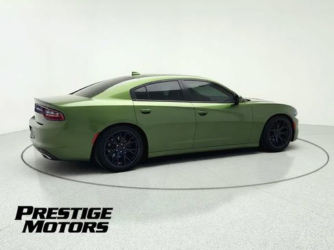 Used 2018 Dodge Charger SXT Plus w/ Quick Order Package 29J RWD image 8
