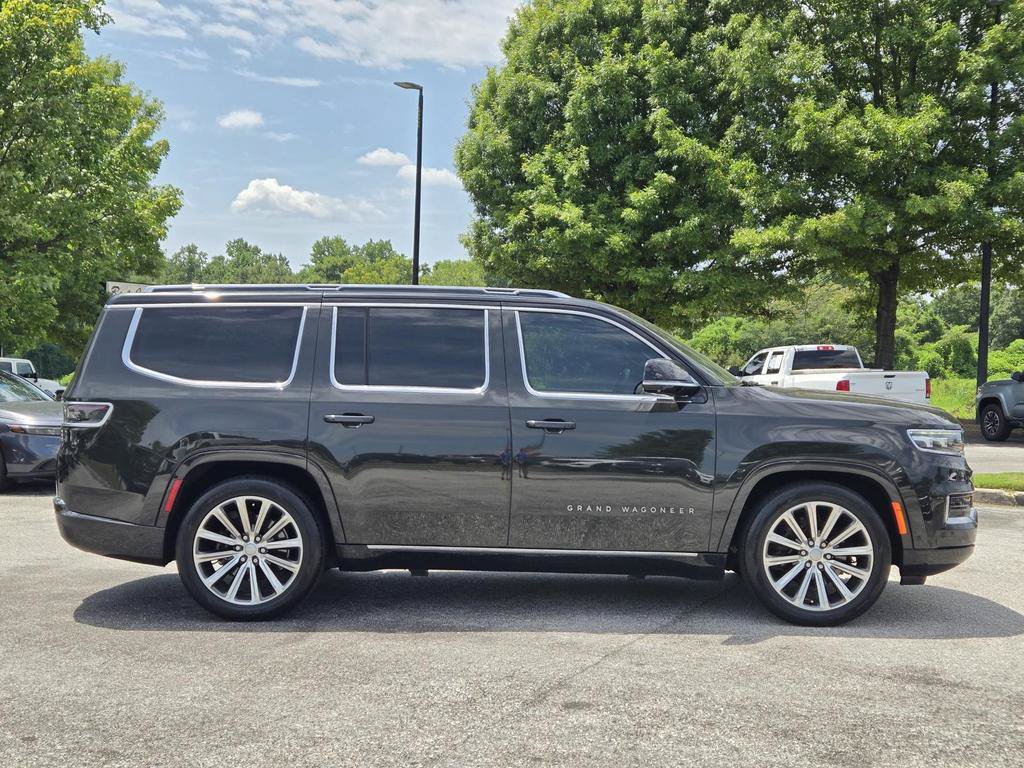 Used 2023 Jeep Grand Wagoneer 4WD image 6