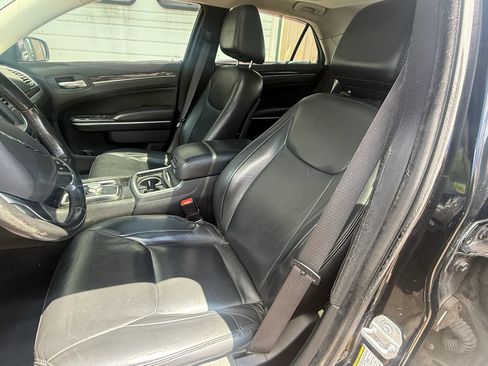Used 2016 Chrysler 300 Limited w/ 300 Premium Group AWD/4WD image 11