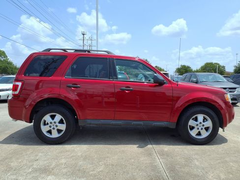 Used 2012 Ford Escape XLT FWD image 9