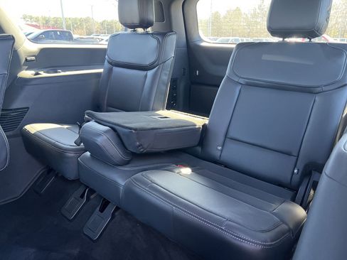 Used 2025 Ford Expedition Max Platinum w/ Stealth Performance Package image 24