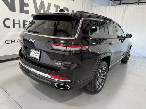 Used 2023 Jeep Grand Cherokee L Overland w/ Rear Seat Video Group I image 34