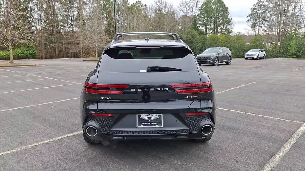 Used 2025 Genesis GV70 3.5T Sport w/ Sport Advanced Package AWD/4WD image 7