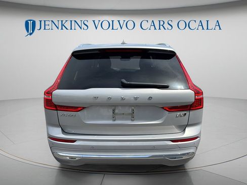 Used 2023 Volvo XC60 B5 Plus AWD/4WD image 4