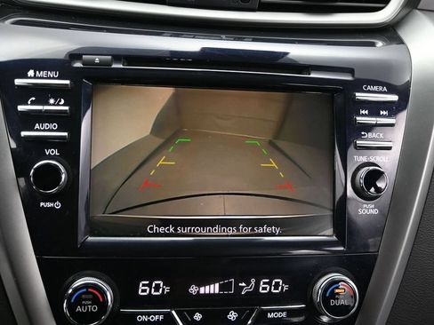 Used 2023 Nissan Murano SV AWD/4WD image 15