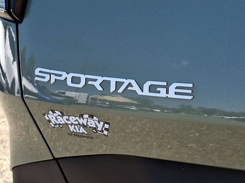 Used 2024 Kia Sportage X-Line w/ X-Line Premium Package AWD/4WD image 31