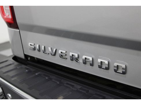 Used 2018 Chevrolet Silverado 1500 LTZ w/ Sport Package image 20