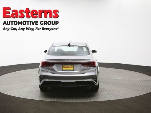 Used 2023 Kia Forte LXS image 39