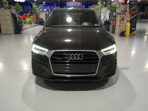 Used 2018 Audi Q3 2.0T Premium Plus w/ Premium Plus Package AWD/4WD image 3