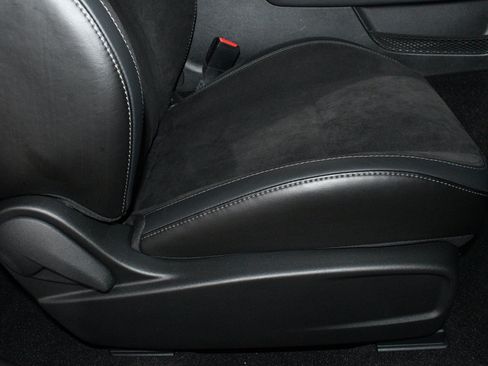 Used 2023 Dodge Challenger R/T Scat Pack RWD image 14