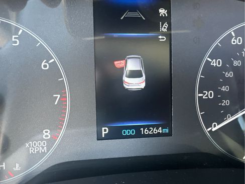 Used 2024 Toyota Corolla LE FWD image 14