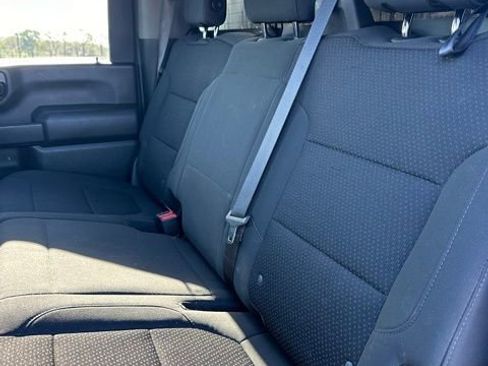 Used 2021 Chevrolet Silverado 2500 Custom w/ Custom Convenience Package image 17