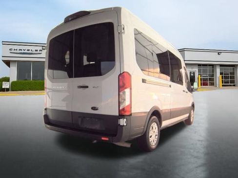 Used 2025 Ford Transit 350 XLT RWD image 5