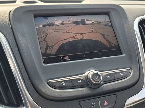 Used 2023 Chevrolet Equinox LT image 20