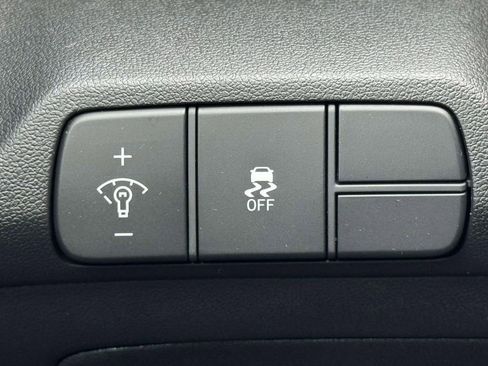 New 2026 Hyundai Elantra SEL Sport image 17