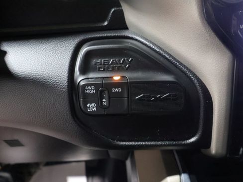 Used 2024 RAM 2500 Laramie AWD/4WD image 31