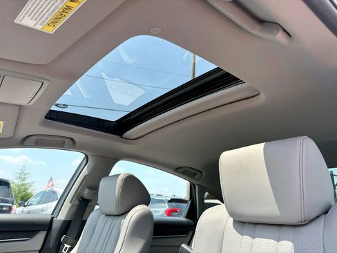 Used 2020 Honda Accord Touring image 22