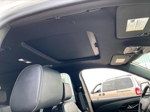Used 2023 Chevrolet Traverse RS w/ LPO, Floor Liner Package AWD/4WD image 23