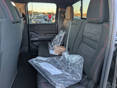 New 2026 Nissan Frontier PRO-4X w/ Pro-4x Convenience Package image 21