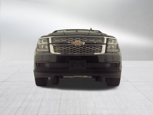 Used 2019 Chevrolet Tahoe LT AWD/4WD image 3