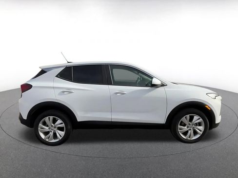 Used 2025 Buick Encore GX Preferred image 16