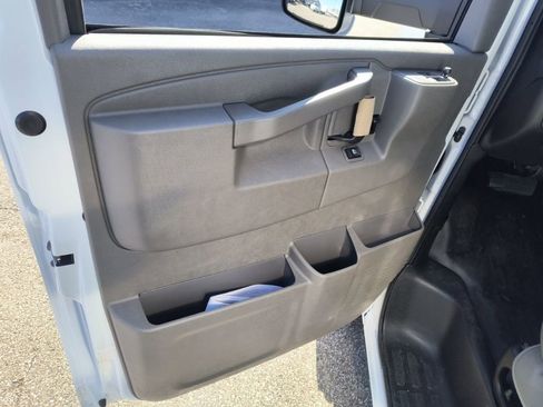 New 2026 Chevrolet Express 3500 w/ Power Convenience Package RWD image 12