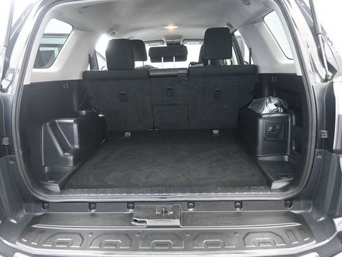 Used 2024 Toyota 4Runner TRD Off-Road image 8