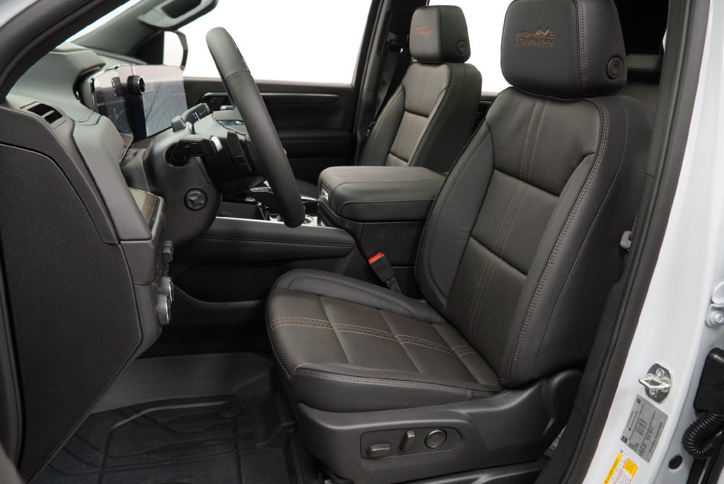 New 2026 Chevrolet Tahoe High Country AWD/4WD image 7