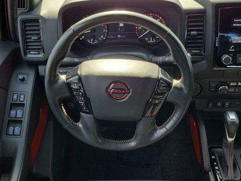 Certified 2022 Nissan Frontier Pro-X RWD image 10