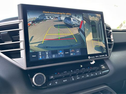 Used 2022 Toyota Tundra Limited image 6