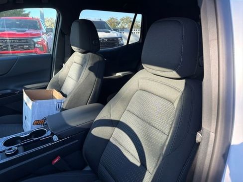 New 2026 Chevrolet Equinox LT image 22