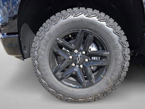 New 2026 Chevrolet Silverado 1500 Custom Trail Boss w/ Midnight Edition image 11