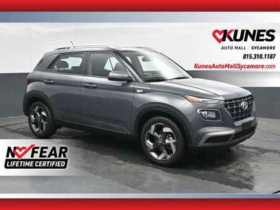Used 2025 Hyundai Venue SEL