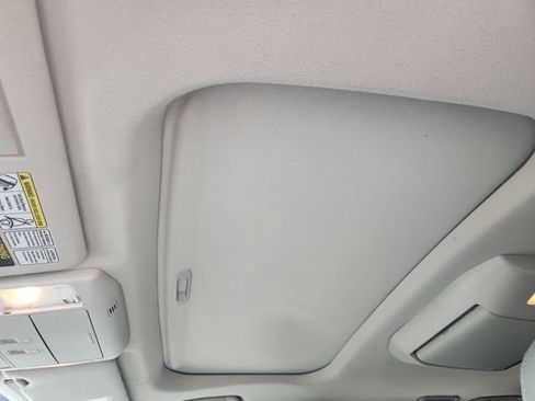 Used 2015 Toyota Sequoia Platinum RWD image 18
