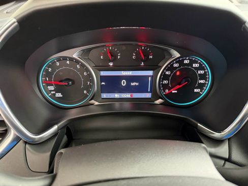 Used 2024 Chevrolet Equinox LT image 9